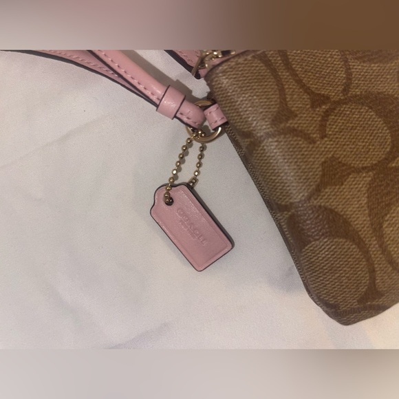 Vintage Coach khaki blossom wristlet. - Picture 2 of 7